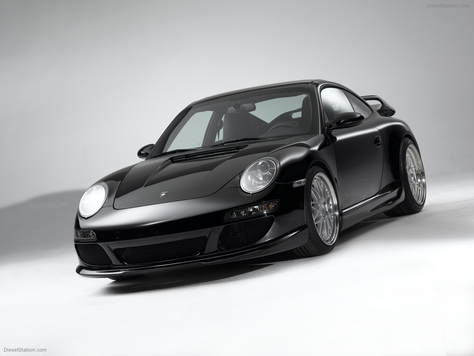 GT 3.8L (2006)